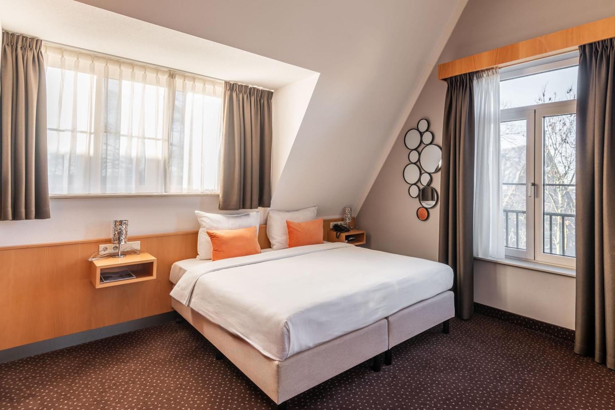 Hotel 阿斯米尔 外观 照片