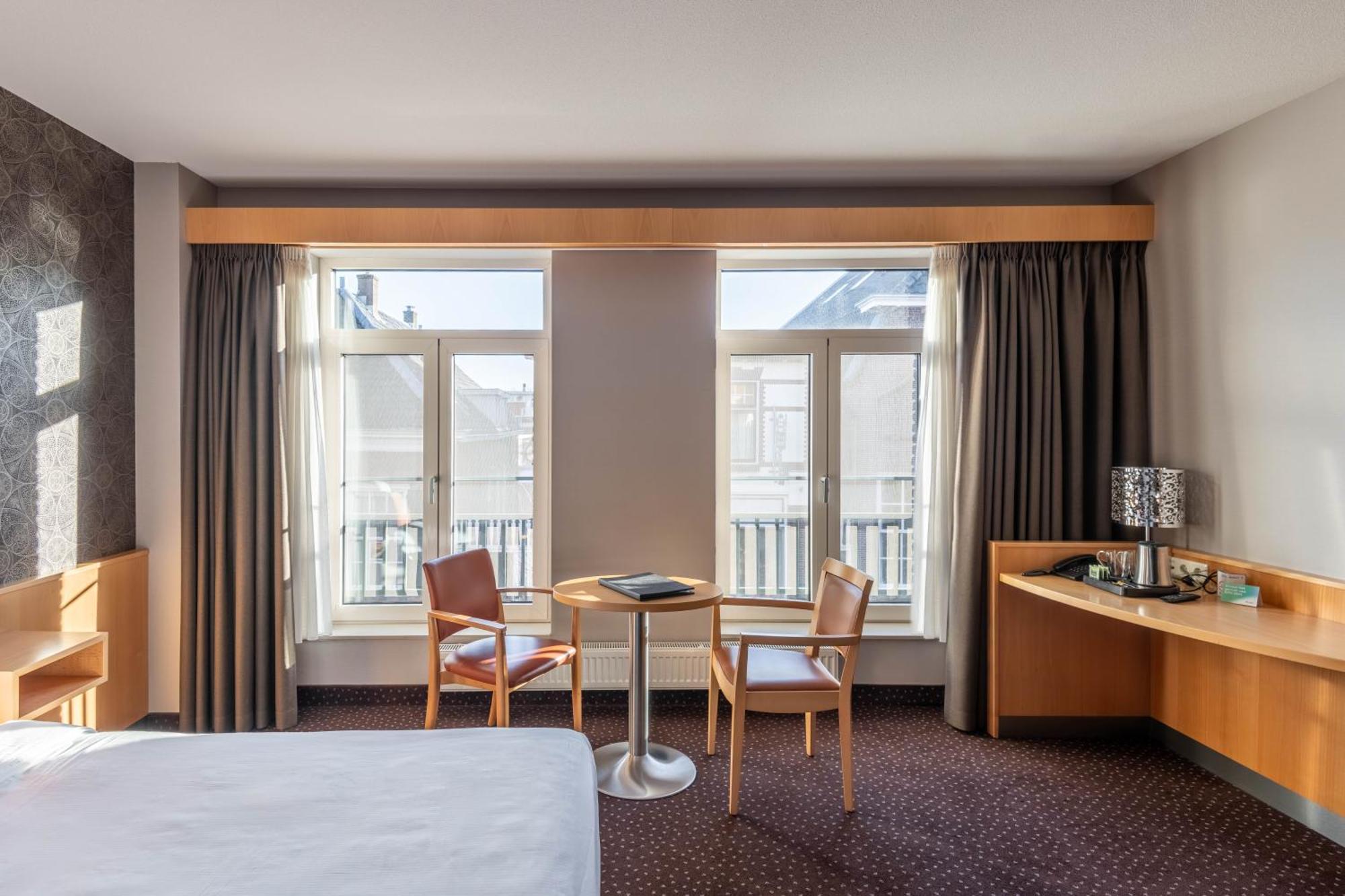 Hotel 阿斯米尔 外观 照片